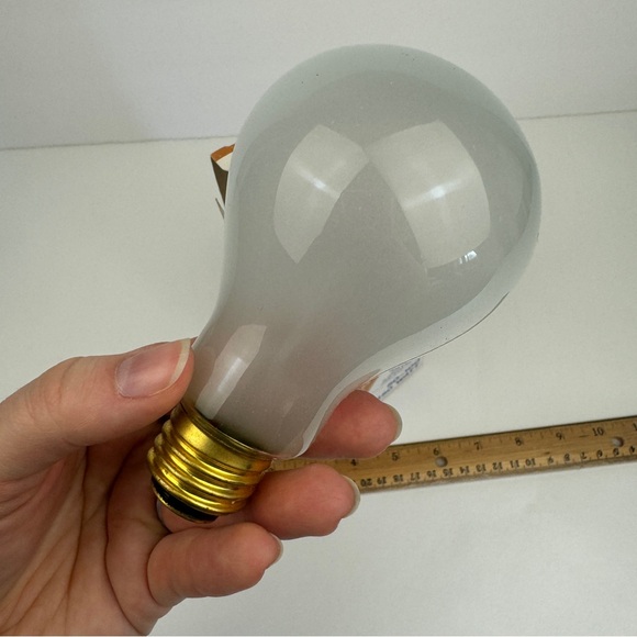 Vtg Untested Action Brand 1974 Frosted 3 Way Bulb Brass Base w Box Prop Movie TV - Picture 12 of 15